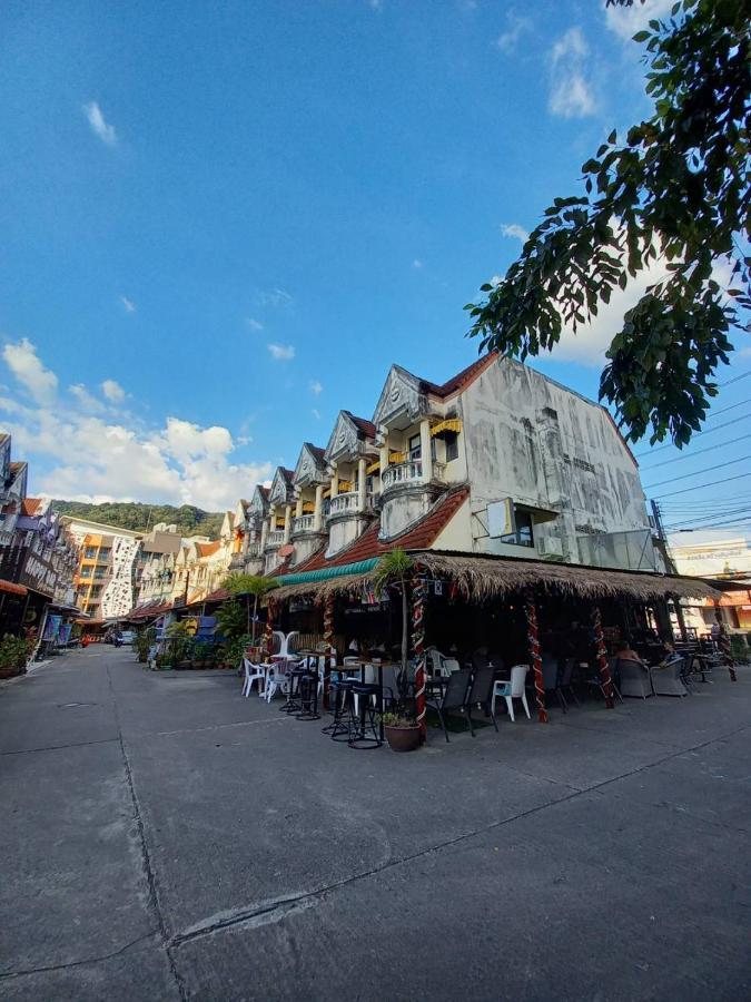Andaman Place Guesthouse Patong ภายนอก รูปภาพ