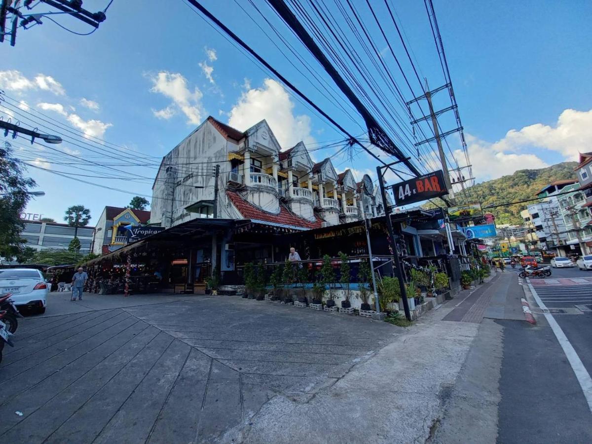 Andaman Place Guesthouse Patong ภายนอก รูปภาพ