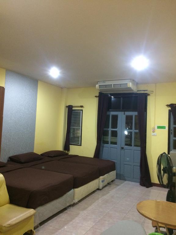 Andaman Place Guesthouse Patong ภายนอก รูปภาพ
