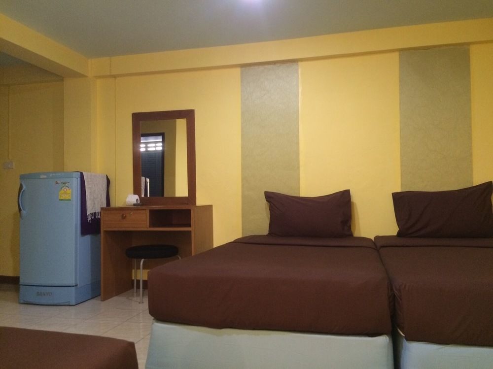 Andaman Place Guesthouse Patong ภายนอก รูปภาพ