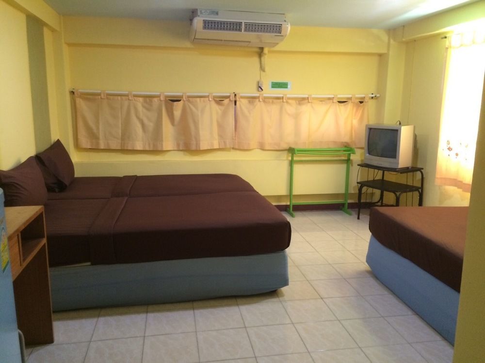 Andaman Place Guesthouse Patong ภายนอก รูปภาพ